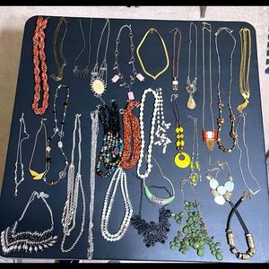 30 Necklace Lot